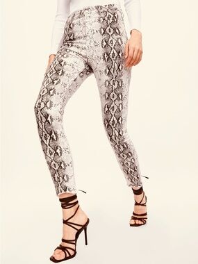 Zara!| Cream & Black Snake-Print High-Rise Skinny Pants Sz 4